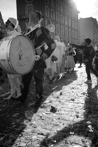 Roi de la bombe noir et blanc